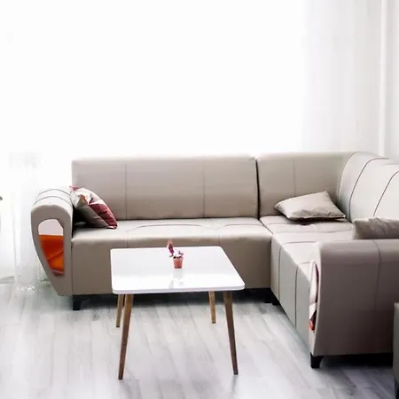 Alaz Apartment *